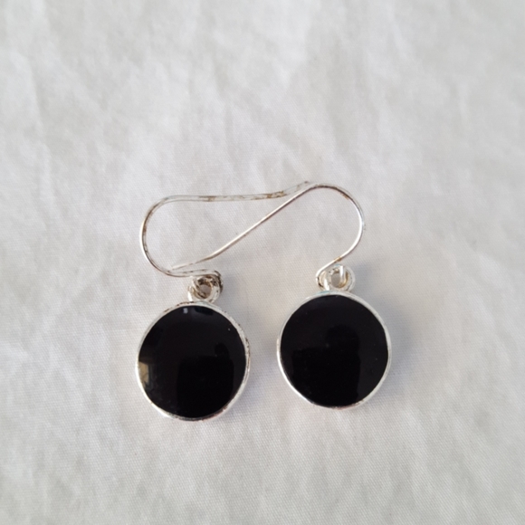 Jewelry - Earrings Round Black